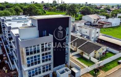 Imagem: O apartamento possui 1 Dormitório, 1 Banheiro, 1 Vaga na garagem