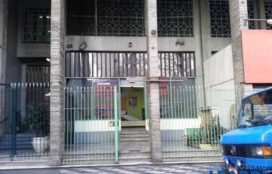 Imagem: O depósito possui 643m² de Área e está localizado em Santa