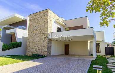 Imagem: A casa em condomínio possui 3 Dormitórios, 5 Banheiros, 4