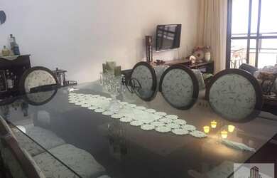 Imagem: O apartamento possui 3 Dormitórios, 2 Banheiros, 2 Vagas na