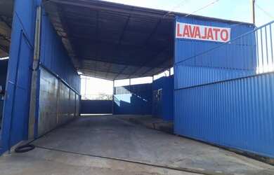 Imagem: O depósito possui 5 Vagas na garagem, 500m² de Área e está
