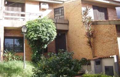 Imagem 1: Porto Alegre - Casa Padrão - Medianeira