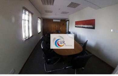 Imagem: O depósito possui 4 Vagas na garagem, 1.835m² de Área, Imóvel