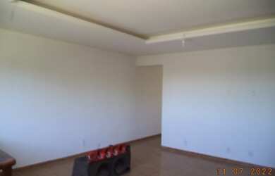 Imagem: A casa possui 5 Dormitórios, 5 Banheiros e Varanda e está