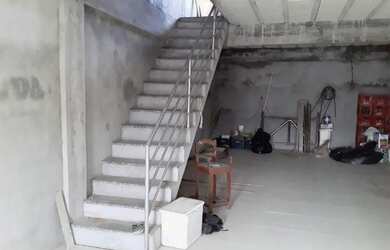 Imagem 1: Casa Ampla com Três Salões na Travessa do Chaco com Av João Paulo II