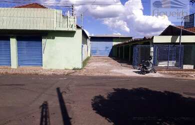 Imagem: O depósito possui 845m² de Área e está localizado em Centro