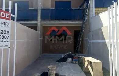 Imagem: A casa possui 2 Dormitórios, 1 Banheiro, 2 Vagas na garagem