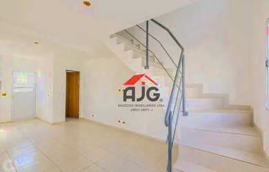 Imagem: A casa em condomínio possui 2 Dormitórios, 2 Banheiros, 1