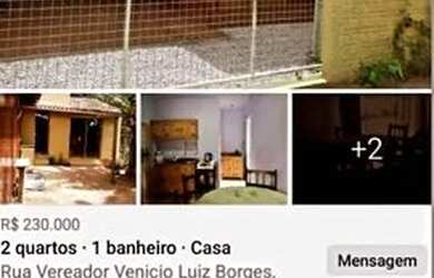 Imagem: A casa possui 2 Dormitórios, 1 Banheiro, 1 Vaga na garagem