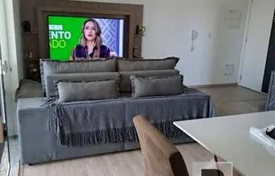 Imagem: O apartamento possui 2 Dormitórios, 2 Banheiros, 2 Vagas na