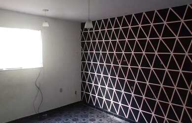 Imagem: O apartamento para alugar possui 2 Dormitórios, 1 Banheiro