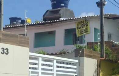 Imagem: A casa possui 2 Dormitórios, 1 Banheiro, 60m² de Área e