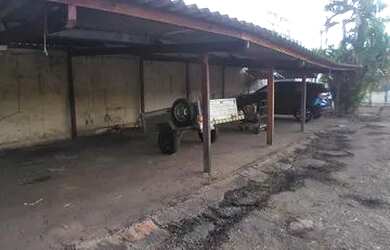 Imagem 15: Galpão localizado no Setor Santa Genoveva, de 2.500m² e 8 salas