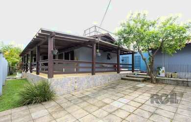 Imagem 4: Casa em Hípica. Piscina, Churrasqueira, Área de serviçoe161m² de Área