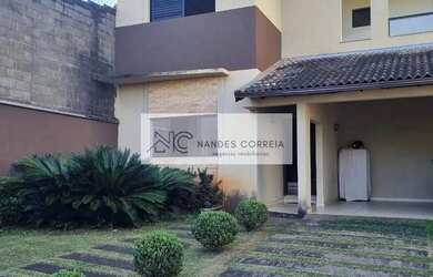 Imagem: A casa em condomínio possui 3 Dormitórios, 4 Banheiros, 4