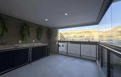 Imagem: O apartamento possui 3 Dormitórios, 4 Banheiros, 2 Vagas na