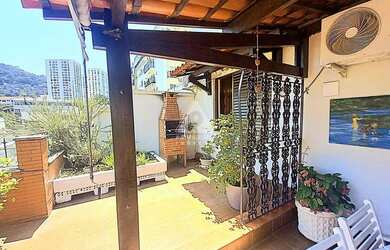 Imagem: O apartamento na cobertura possui 3 Dormitórios, 2 Banheiros