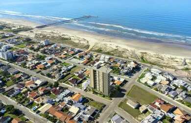 Imagem 7: Apartamento alto padrão a poucos passos do mar com 03 quartos sendo 03 suítes