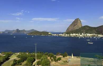 Imagem: O apartamento para alugar possui 3 Dormitórios, 5 Banheiros