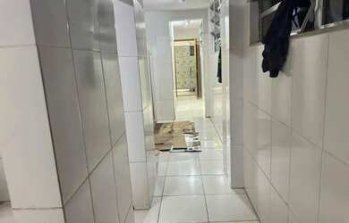 Imagem 15: Galpão com 12 salas e vestiario- 420m2 Bonsucesso