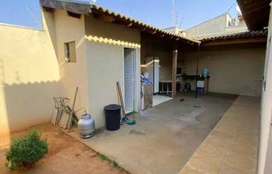 Imagem 10: VENDE-SE CASA NO JARDIM URBANO AO LADO DA PRAÇA DP ASA DELTA