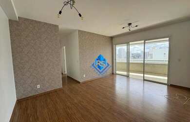 Imagem: O apartamento possui 3 Dormitórios, 1 Banheiro, 2 Vagas na