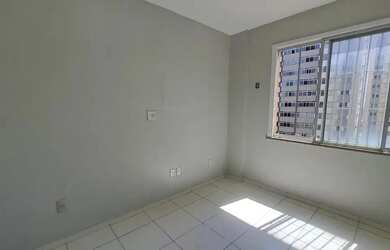 Imagem 7: Monteiro Lopes, 2 quartos em Frente a praça Batista Campos .NASCENTE...