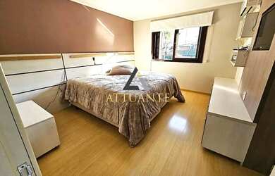 Imagem 13: Sobrado semi mobiliado no bairro De Lazzer!