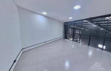 Imagem 11: Galpão à venda, 300 m² por R$ 3.000.000,00 - Suíssa - Ribeirão Pires/SP