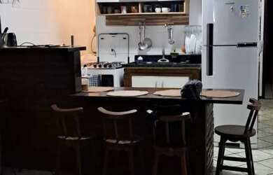 Imagem 2: Alugo para temporada. Acomodam 4 pessoas, 1 Vaga na garageme2 Dormitórios