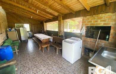 Imagem 11: Casa em Boa Vista do Sul. Churrasqueira, Varanda, 60m² de Áreae1 Banheiro