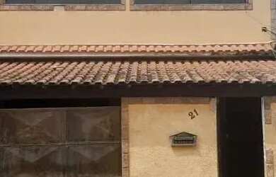 Imagem: A casa à venda possui 3 Dormitórios, 2 Banheiros, 1 Vaga na