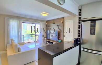 Imagem: O apartamento possui 3 Dormitórios, 3 Banheiros, 2 Vagas na