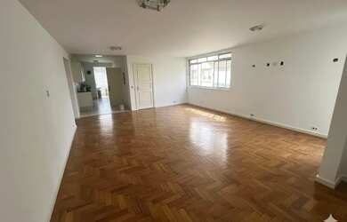 Imagem: O apartamento possui 3 Dormitórios, 4 Banheiros, 1 Vaga na