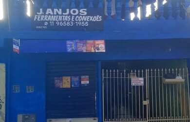 Imagem: A casa possui 2 Dormitórios, 2 Banheiros, 1 Vaga na garagem