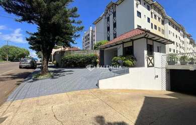 Imagem: O apartamento possui 3 Dormitórios, 1 Banheiro, 1 Vaga na garagem