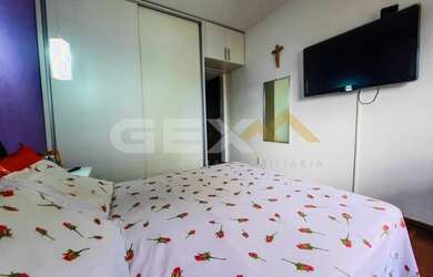 Imagem: O apartamento possui 3 Dormitórios, 2 Banheiros, 1 Vaga na