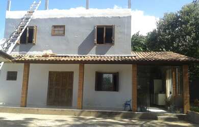 Imagem: A casa em condomínio possui 2 Dormitórios, 1 Banheiro, 1147m²