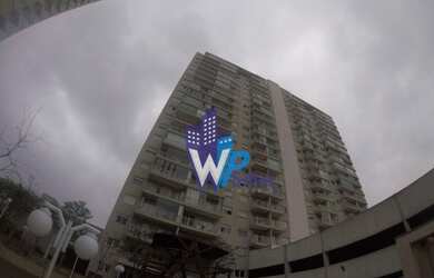 Imagem: O apartamento possui 1 Dormitório, 1 Banheiro, 1 Vaga na garagem