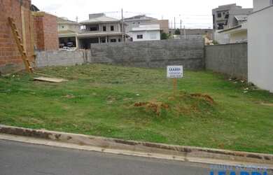 Imagem: O terreno possui 300m² de Área e está localizado em Pinheiro