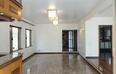 Imagem 5: Casa em Condomínio para Locação em Santana de Parnaíba / SP no bairro Alphaville