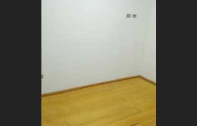 Imagem: O apartamento possui 3 Dormitórios, 1 Banheiro, 1 Vaga na garagem