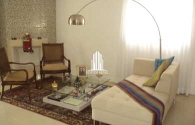 Imagem: O apartamento possui 3 Dormitórios, 5 Banheiros, 4 Vagas na