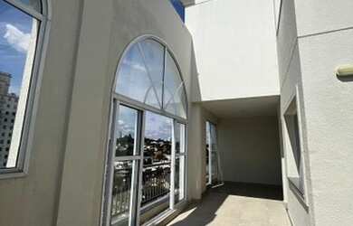 Imagem 3: Excelente cobertura. Piscina, Churrasqueira, Varandae297m² de Área