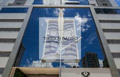 Imagem: O apartamento possui 4 Dormitórios, 1 Banheiro, 149m² de Área