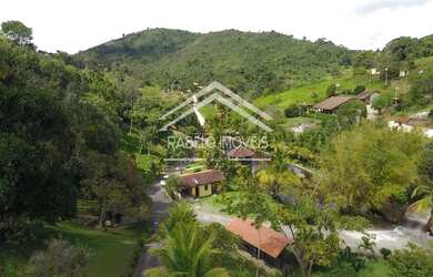 Imagem: A fazenda possui 30.000m² de Área e está localizado em Alpes