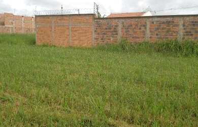 Imagem 2: TERRENO NO BONSUCESSO. 