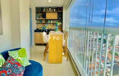 Imagem: O apartamento possui 3 Dormitórios, 2 Banheiros, 2 Vagas na