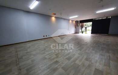 Imagem: O depósito possui 115m² de Área e está localizado em Cristo