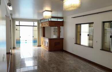 Imagem 3: Casa em Condomínio para Locação em Santana de Parnaíba / SP no bairro Alphaville